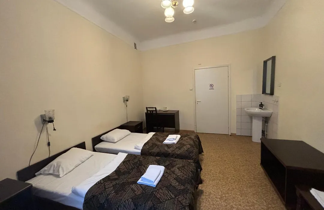 Hostel Viktorija With Private Rooms-1